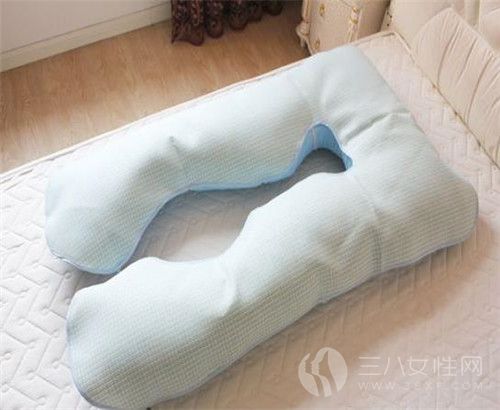孕妇枕什么时候用好 它有什么用2.jpg