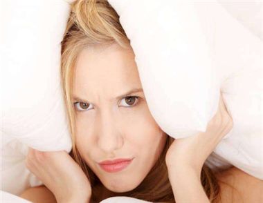 女性晚上失眠怎么办 用食疗改善睡眠