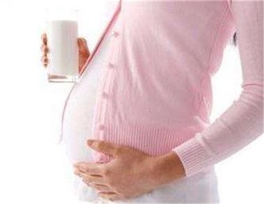 胎位不正的危害有哪些 孕婦該這麼睡