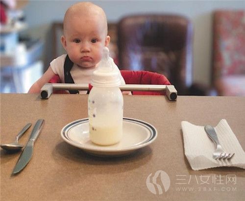 婴儿奶粉是什么 什么样的好.jpg
