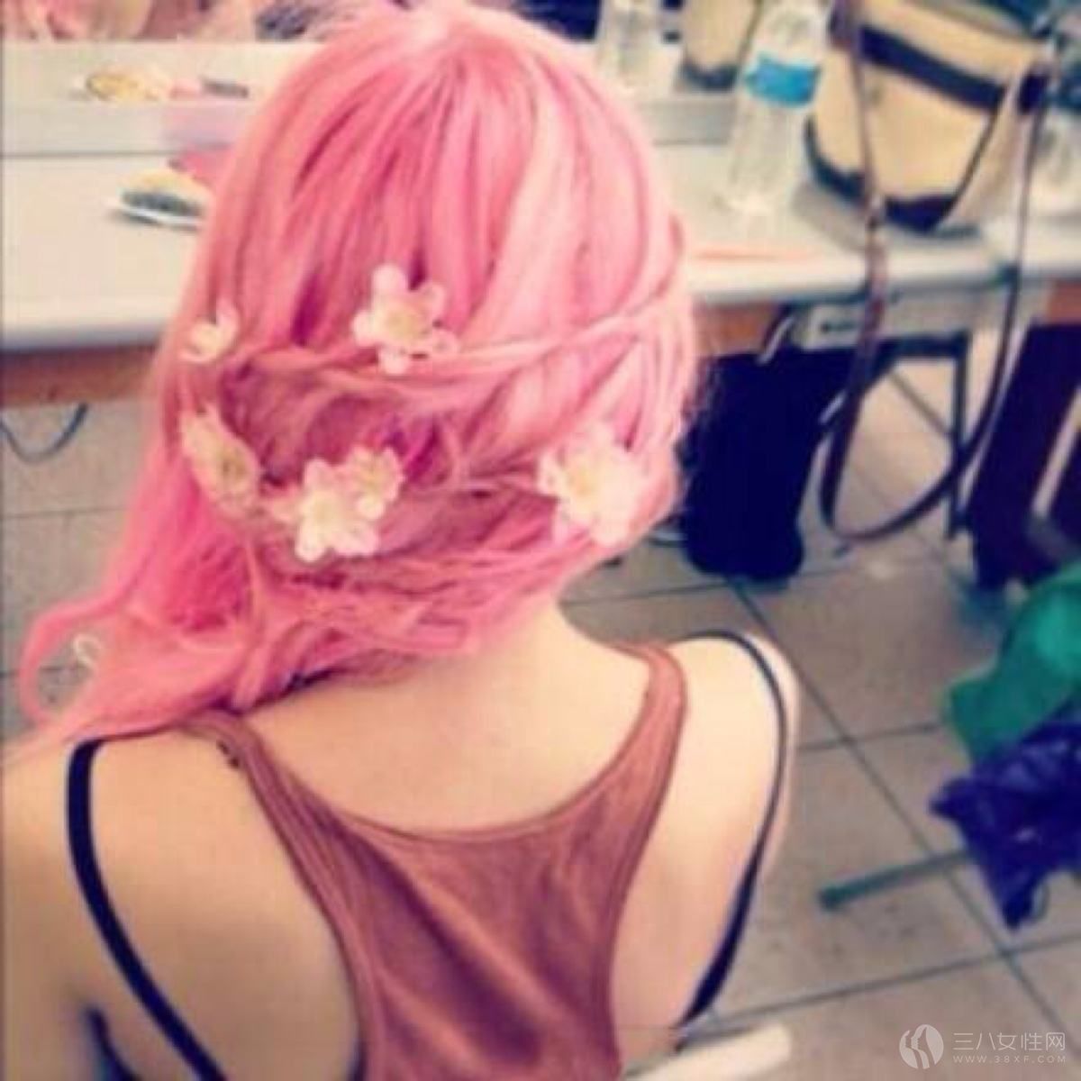粉色头发3242.jpg