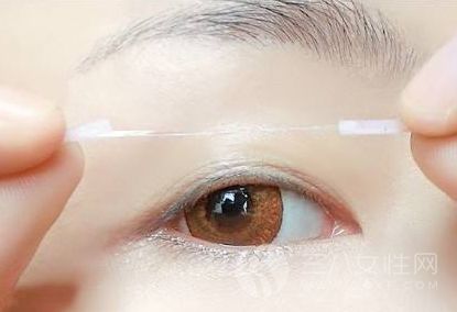 双眼皮贴正确使用方法是什么 