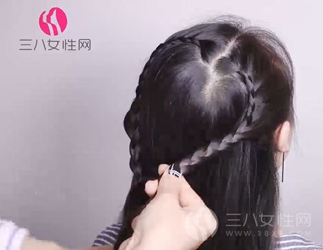 中式新娘发型步骤