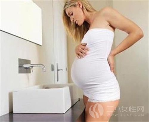 孕期同房什麼姿勢好 不同階段怎麼做.jpg