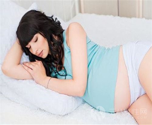 孕妇失眠对胎儿有影响吗 该怎么办.jpg
