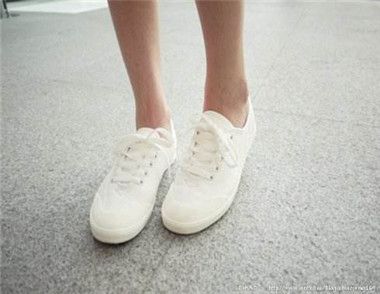 脚宽的女生可以穿高跟鞋吗 原来可以穿