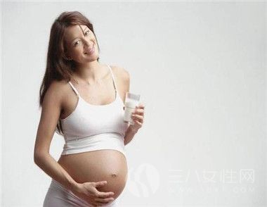 孕妇奶粉有必要喝吗 怎么喝好.jpg