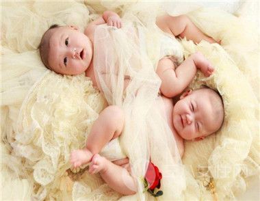 怀双胞胎的早期症状是什么 要注意什么2.jpg