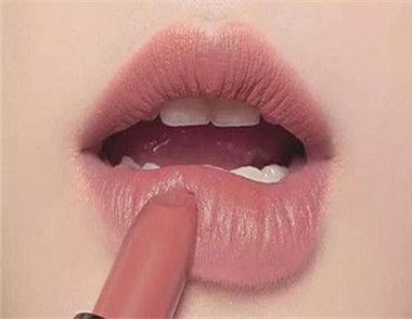 唇色深怎麼選擇口紅 適合什麼顏色