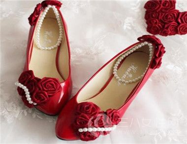 新娘婚鞋有什么講究 必須是紅色嗎3.jpg