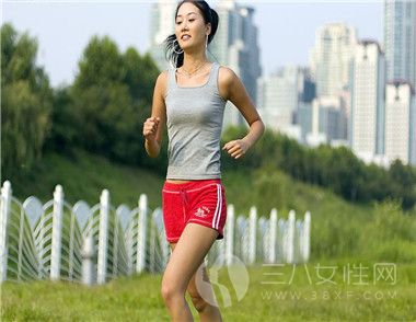 女人怎樣正確跑步減肥2.jpg