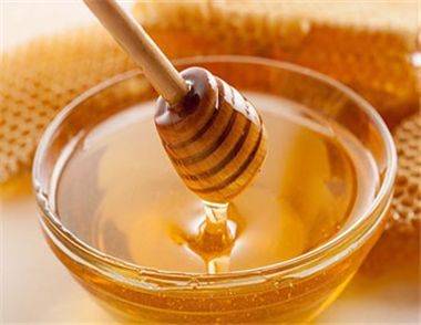 用蜂蜜洗臉的步驟是什麼 這些必不可少