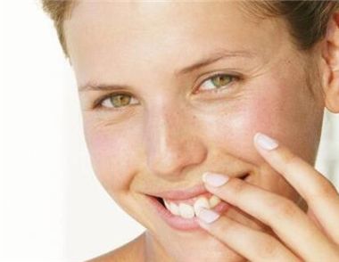 洗臉用什麼好 女性護膚小技巧