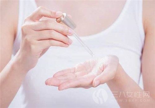 冬天女生如何變得更精致 三種護膚品不能少