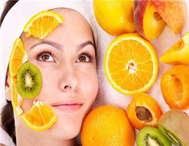 自制水果美白祛斑面膜 皮肤水嫩有光泽