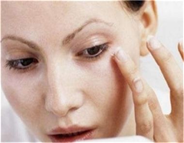 敏感肌肤怎么护肤 远离红肿问题