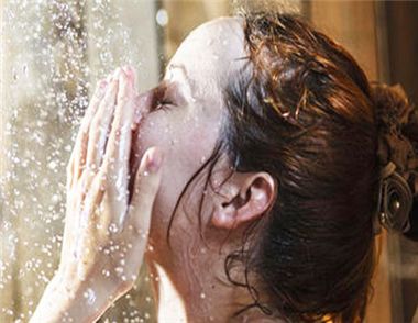 夏季護膚補水小常識 幫你養出水潤肌膚