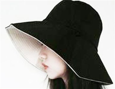 圆脸女生选帽子的技巧?女生选帽子需要注意什么