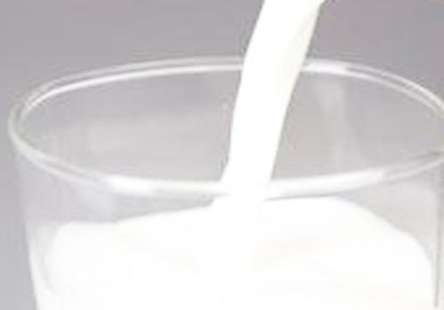 自制牛奶面膜