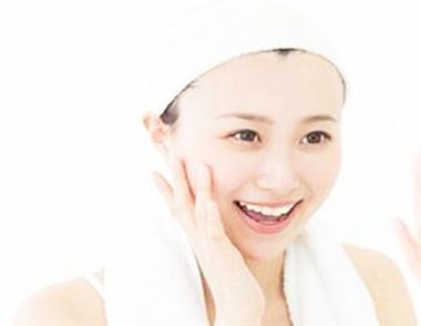 白醋红糖洗脸有什么功效？如何用白醋、红糖护肤？