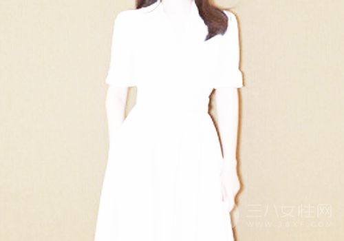 白色蕾丝长裙
