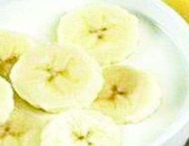 香蕉敷臉的正確方法 使用香蕉麵膜的功效