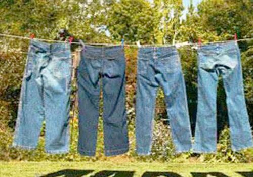 牛仔褲怎麼洗不掉色 保養牛仔褲的方法