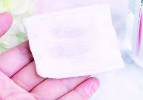 化妆棉使用粉水