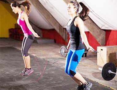 跳繩減肥健身方法 跳繩減肥的注意事項