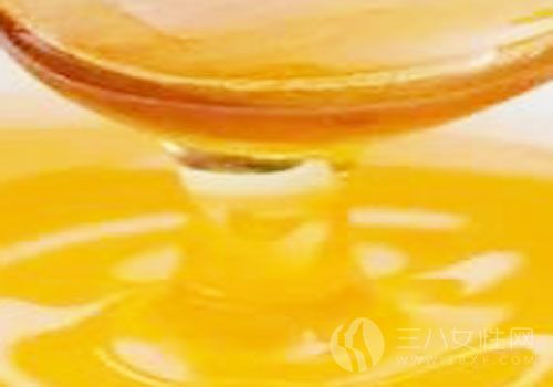 蜂蜜柠檬祛斑面膜