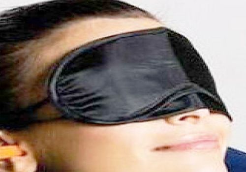 蒸汽眼罩使用方法 使用蒸汽眼罩有什么用