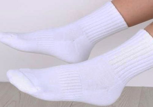 水晶袜和天鹅绒区别 丝袜的保养方法
