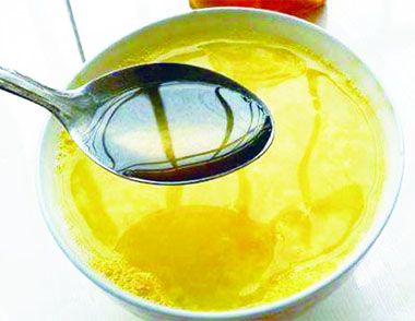 鸡蛋清蜂蜜面膜的做法 使用鸡蛋清蜂蜜面膜的效果