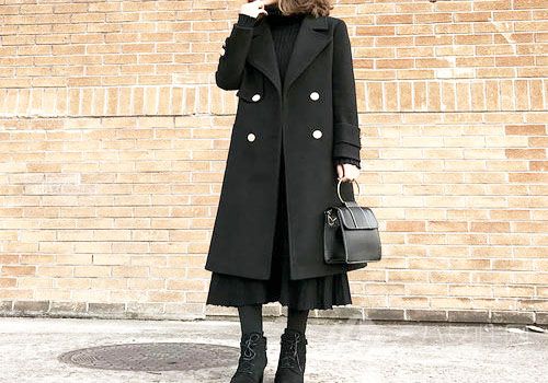 黑色大衣+黑色小短靴