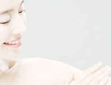 潤膚露可以當身體乳嗎？怎麼正確使用這兩款潤膚產品