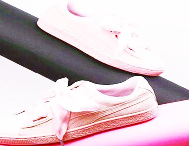 彪马粉色鞋子怎么搭配袜子 什么裤子适合粉色鞋子