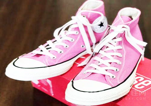 粉色鞋子选择