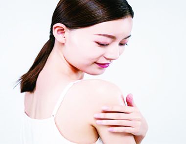 背後長痘可以塗身體乳嗎 如何預防背上痘痘