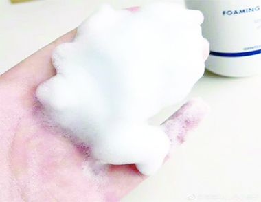 氨基酸洗面奶的功效与作用 哪个牌子的氨基酸洗面奶好用