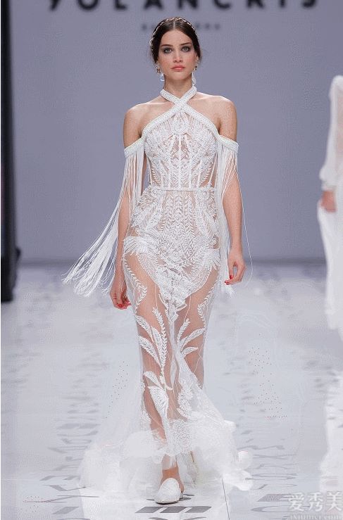 “Yolan&Cris”2020礼服裙产品系列,平常可以 穿衣打扮的新娘装