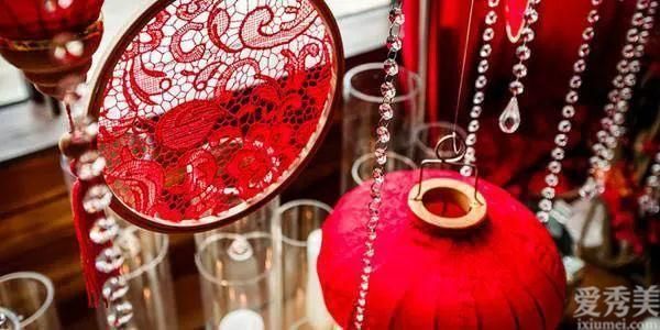 「新包」Burberry夏季新颜色品牌包:淡蓝色、荧光黄、雾灰