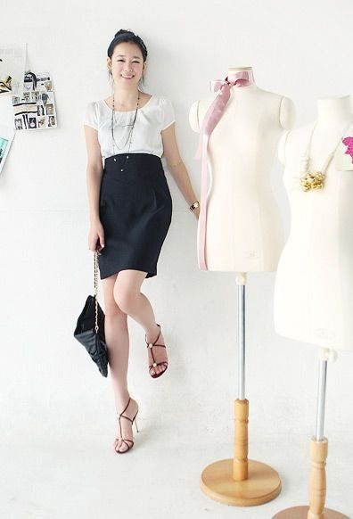 拼凑式长袖连衣裙 懒女生的最喜欢