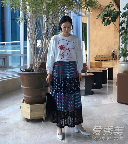 夏天长裙配哪些上衣外套漂亮 半身长裙和上衣外套配搭照片参照