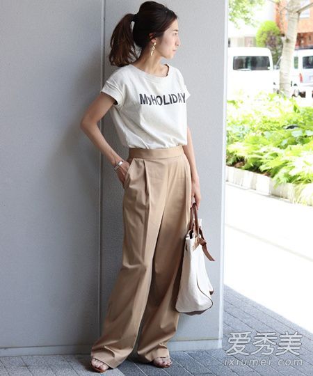 下身胖如何搭衣服 这一点霓虹国妹纸但是很有工作经验