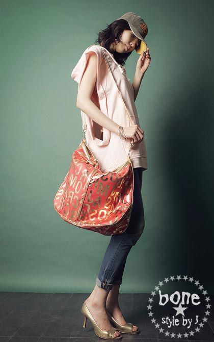 21款设计风格T恤轻松玩休闲度假造型设计