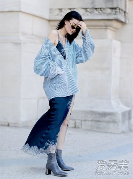 2019年初秋穿搭图片 长度配搭 土腥味阔脚裤最时兴