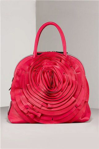 Valentino秋冬季荷叶袖手拎包