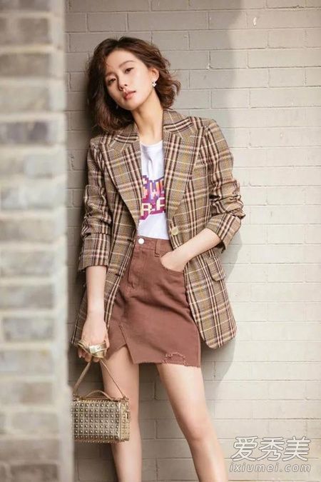 今年秋天美丽配搭公布 西服 长裙英文大写的帅和仙!