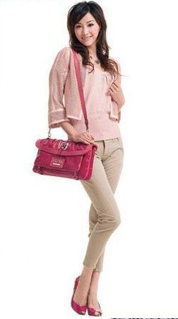 1条卡其色九分裤4种不一样穿法