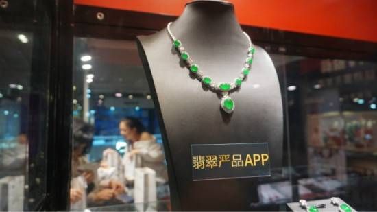 翡翠严品上海珠宝展,为宝迷展现全世界顶尖珠宝首饰